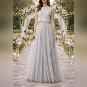 Donna Morgan Platinum Lace Crop Top & Tulle Maxi Skirt Set – NWT – Top 8 / Skirt